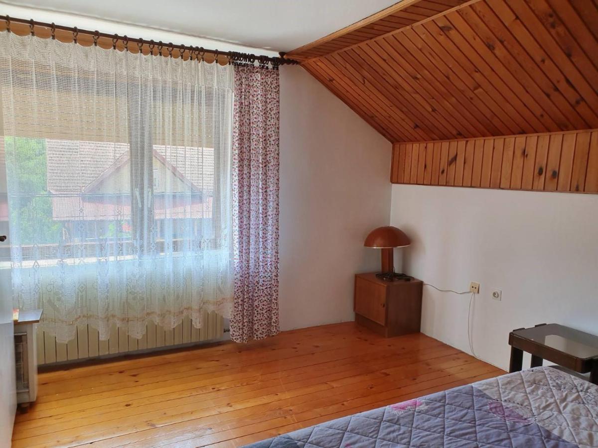 モクラ・ゴラ Apartman Draga Bed & Breakfast エクステリア 写真